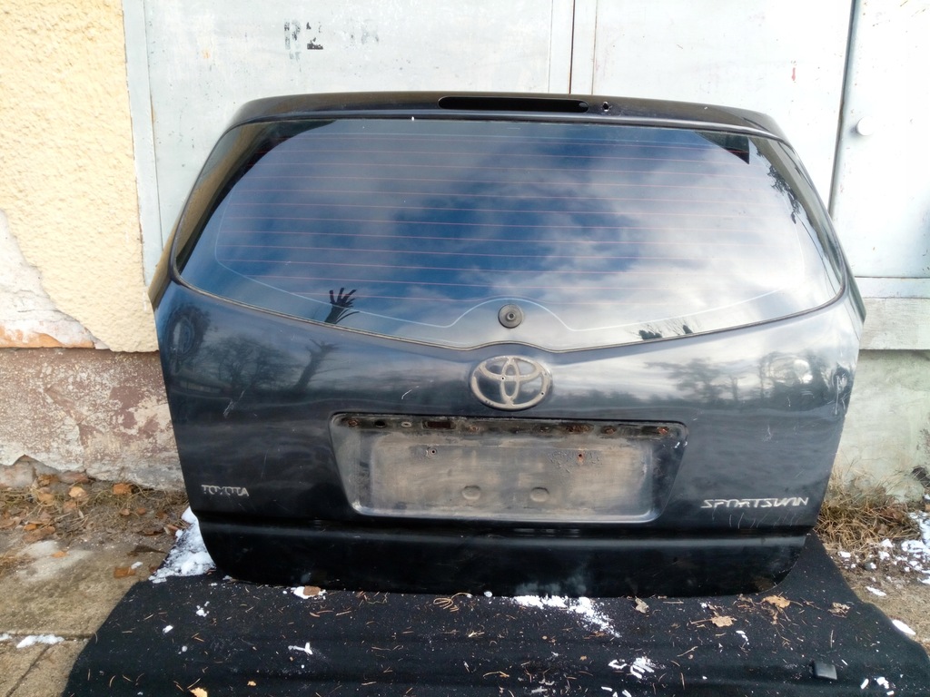 фото №1, Кришка багажника задня toyota corolla verso '05 lift. oryg.