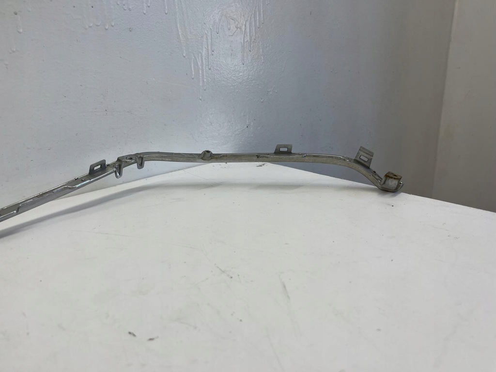 фото №12, Toyota auris 13- молдинг рамка хром решітка dół