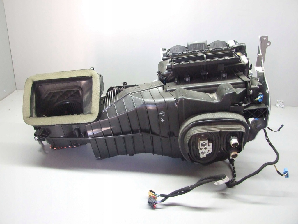 фото №1, Отопитель vw golf vi 1.4 tsi 5k1820003cd