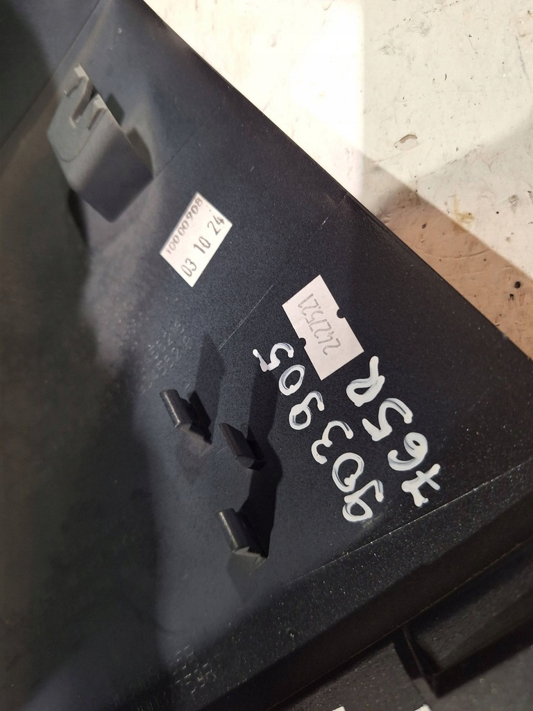 фото №5, Кутик лампи задня лівий 903905765r renault trafic iv vivaro b 21-