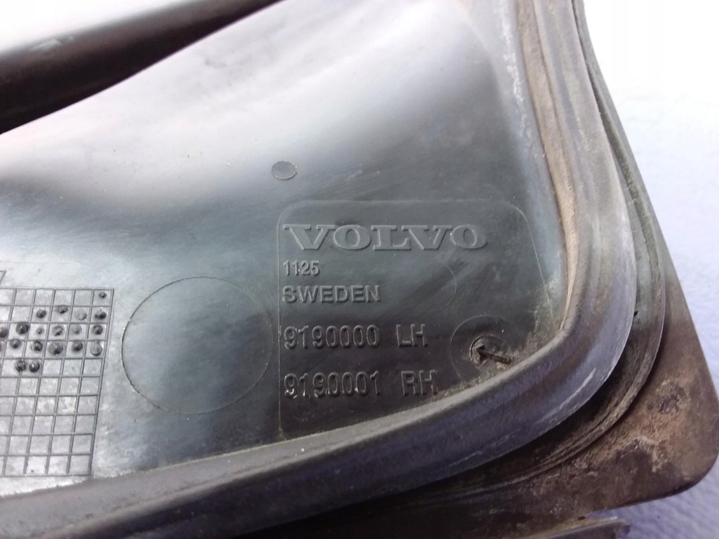 фото №5, Volvo s60 i жабо пластиковый верхний 9190000