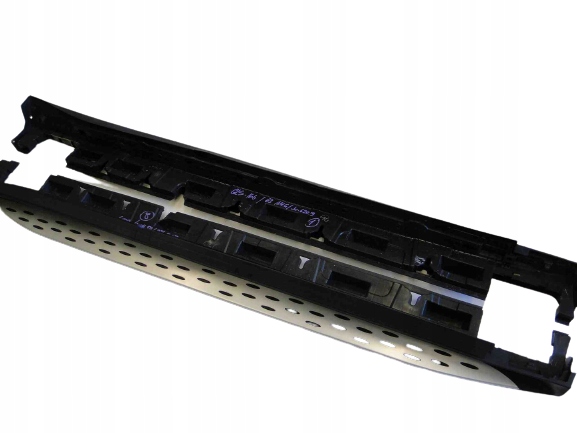 фото №1, Mercedes gls x166 молдинг порог 63 amg комплект