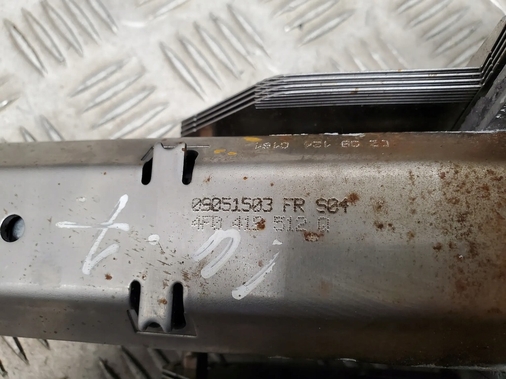 фото №7, Audi a6 s6 c6 4f 4f0905852d перед сторона ліва колонки кермові