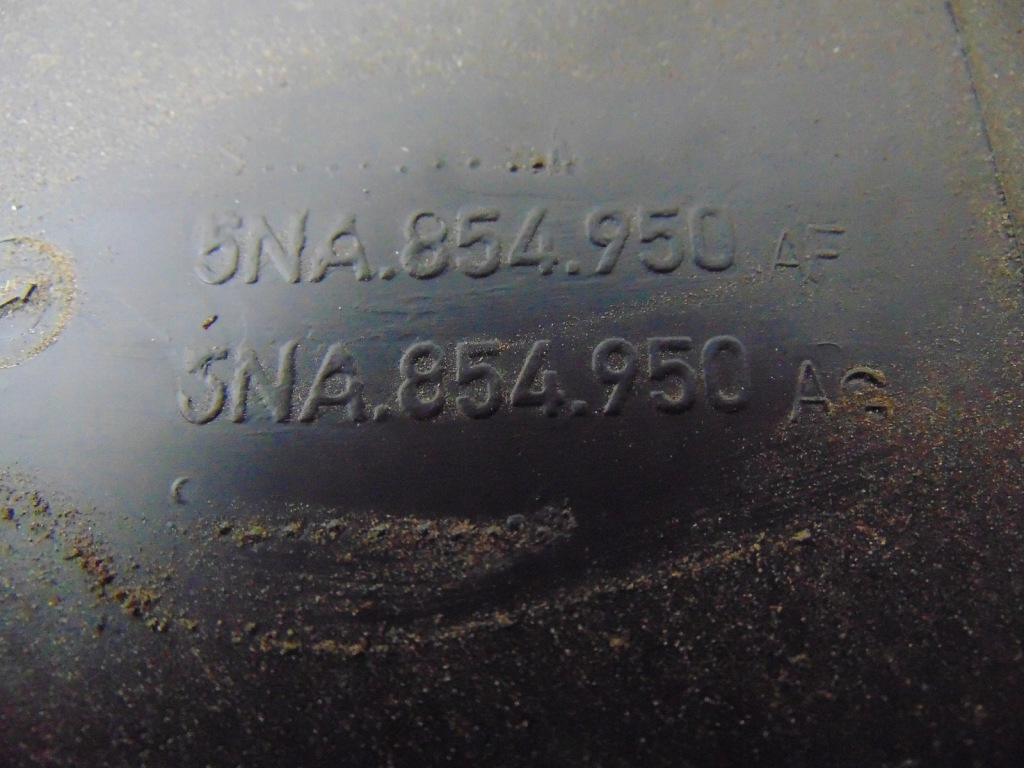 Молдинг дверь правая задний  vw tiguan 5na854950af с Разборки