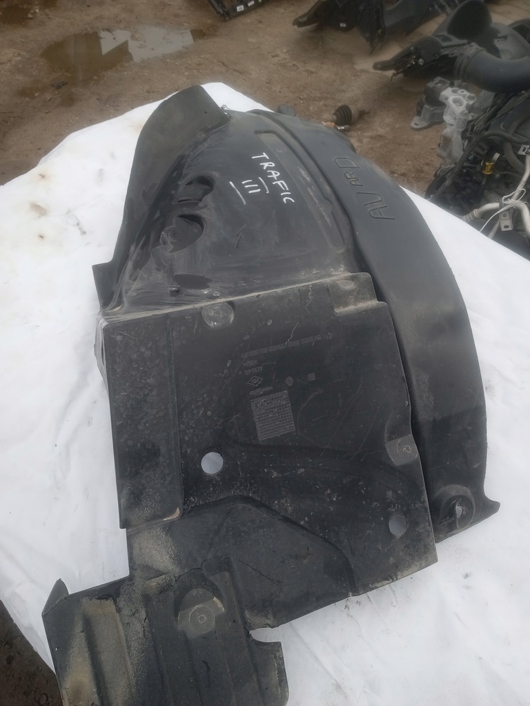 фото №1, Підкрилок правий перед renault trafic iii 93867900