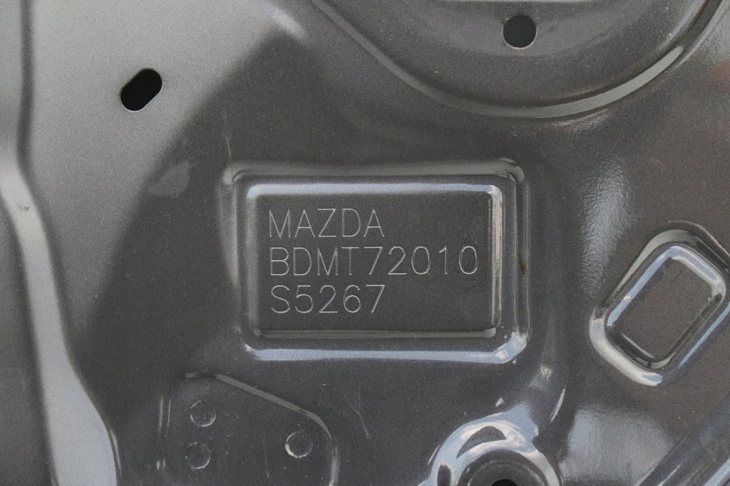 фото №8, Двері правий задня mazda 3 bm 17 -