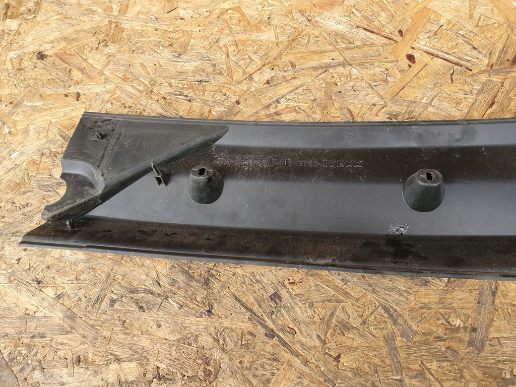 фото №11, Жабо левая правое iveco daily 5801918264 europa