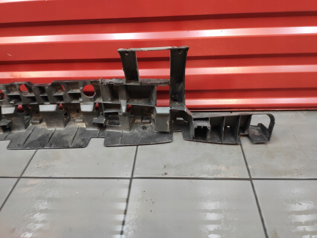 фото №12, Jeep grand cherokee iii wk wh абсорбер направляющая бампера задняя оригинал