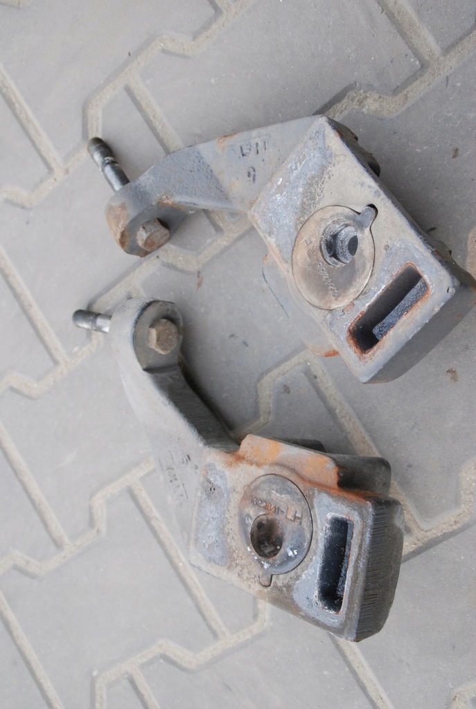 фото №5, Кронштейн амортизатора рессора scania r p