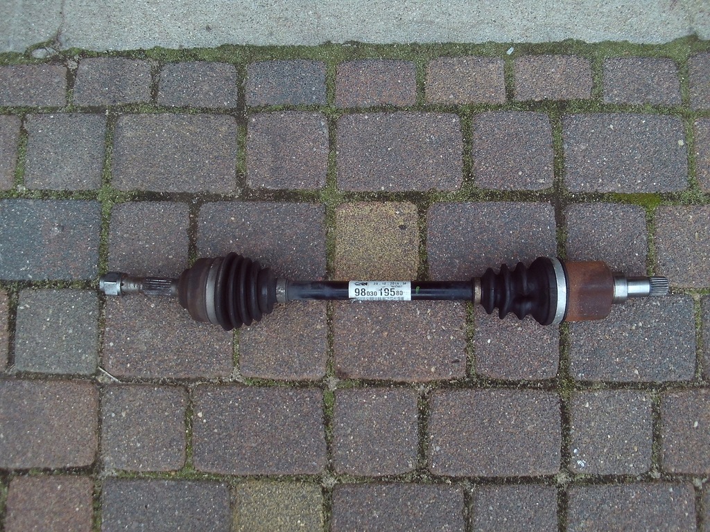 фото №1, Привідний вал ліва citroen c3 iii 9803019580 оригінал