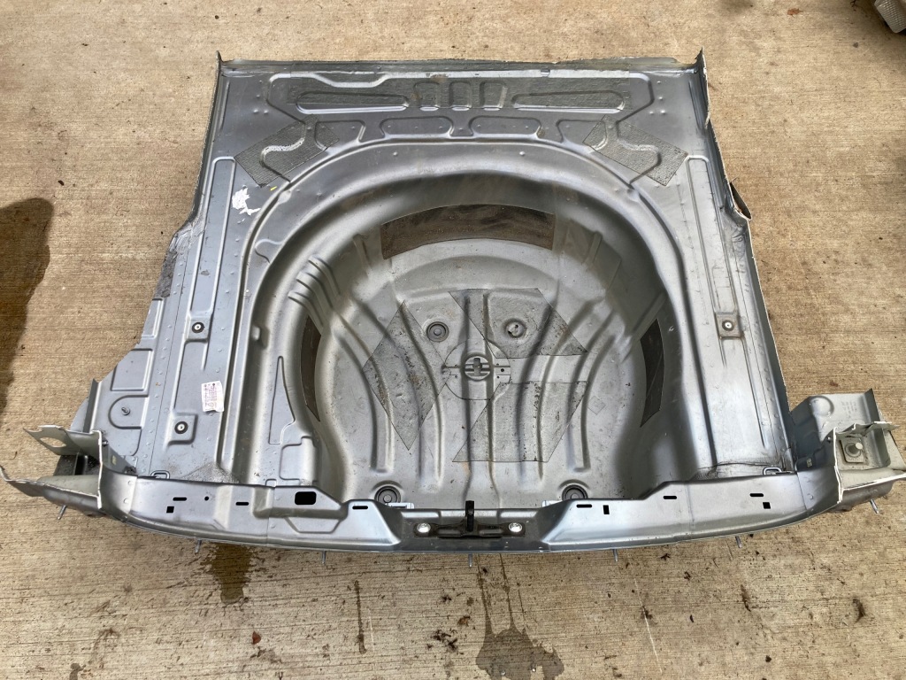 фото №1, Піддон pas задня skoda superb iii kombi