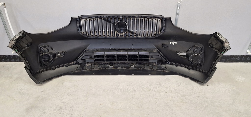 фото №11, Volvo xc40 lift 2022- бампер передний перед