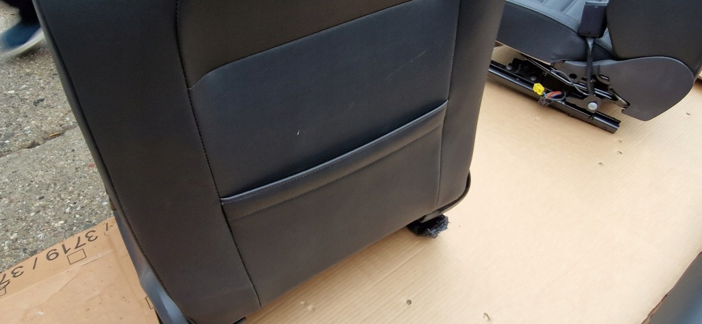 фото №13, Сиденья заднее сиденье vw passat b8 full кожа электрика nowe комплект usa