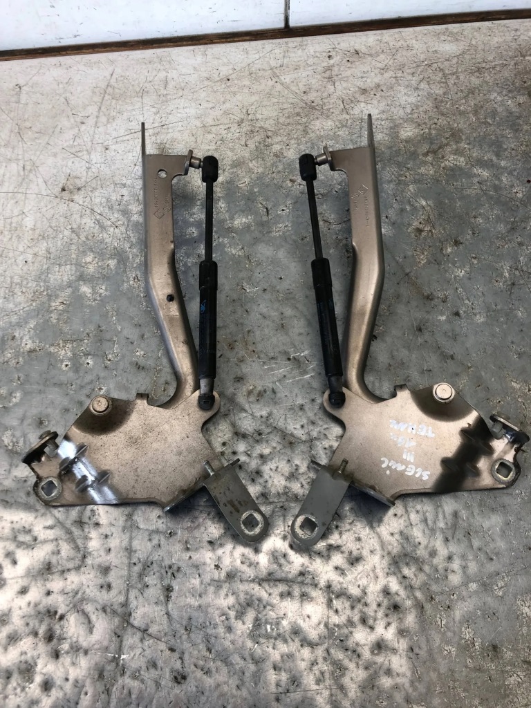 фото №1, Петлі капот renault scenic iii tehnk 654000004r 654010004r
