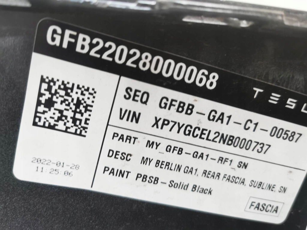 фото №8, Бампер pdc tesla model y 2022 solid black