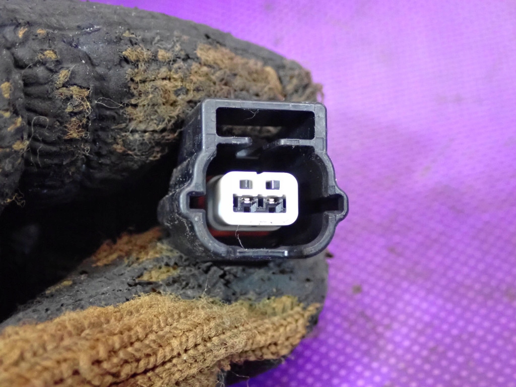 фото №5, Ford b-max 12-17 замок перед правий верхній av1a-r218d04-ad