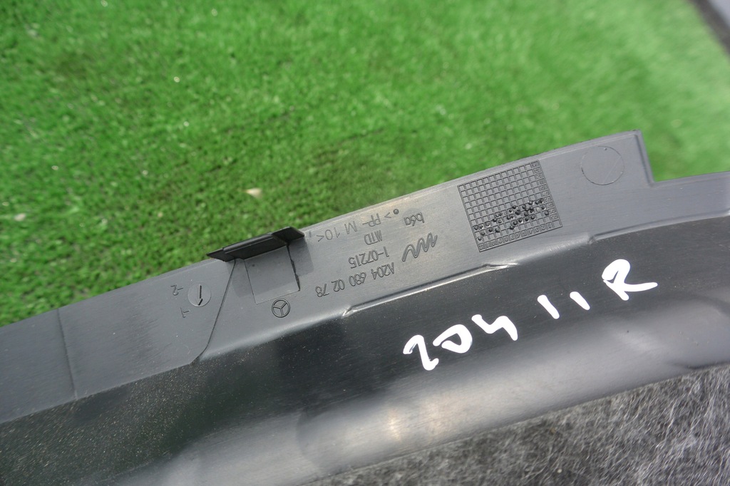 фото №10, Заглушка панелі kpl mercedes c-klasa w204 eu