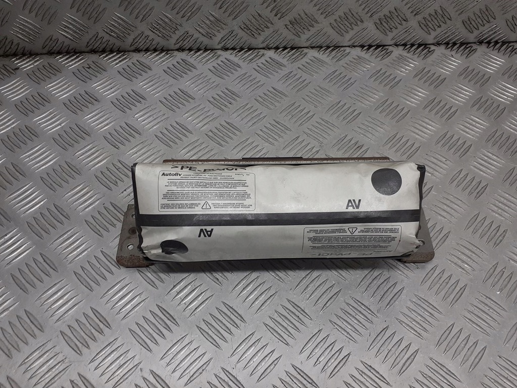 фото №1, Подушка подушка безопасности пассажира citroen xsara picasso