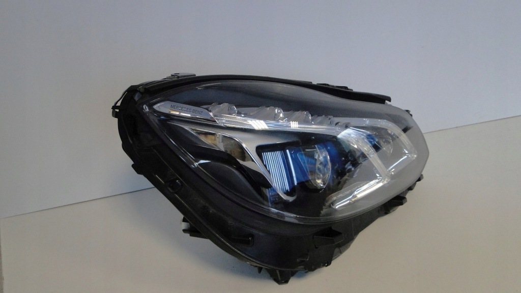 Mercedes e klasa 212 w212 фара передняя правый  перед led ils рестайлинг Недорого