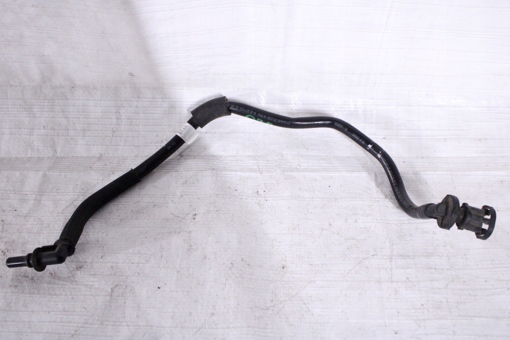 Купити Bmw g11 g12 g30 патрубок труба трубка шланг вакууму 8606501