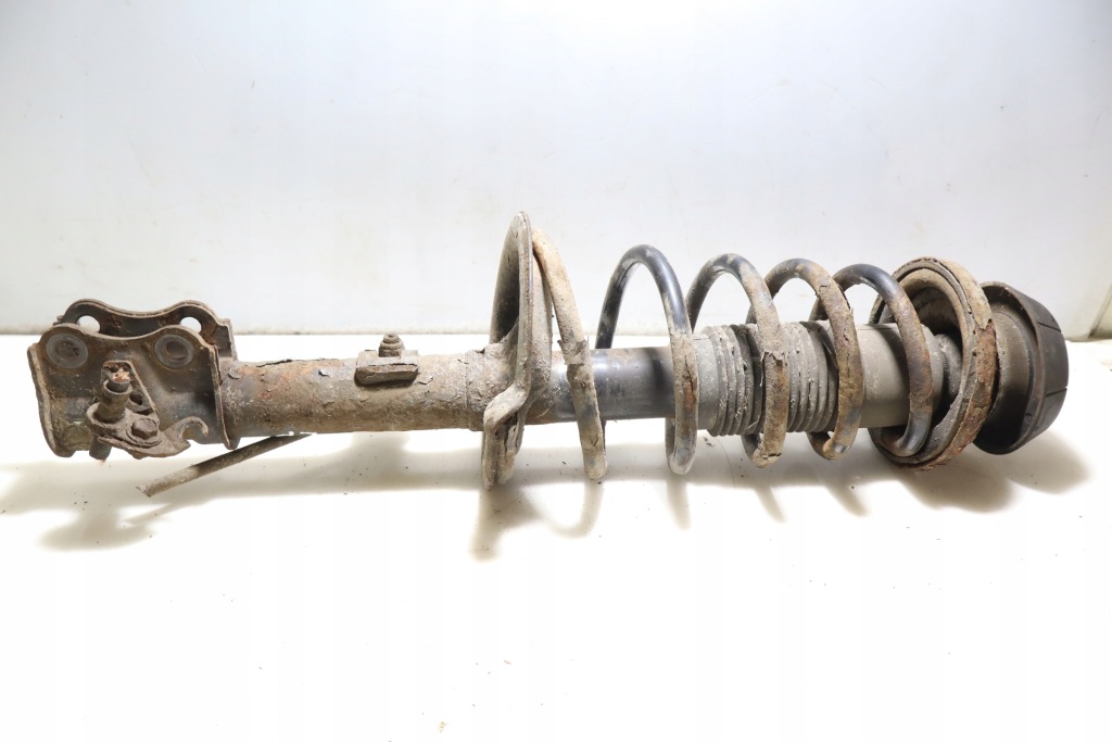 фото №1, Амортизационная стойка левый перед suzuki swift iv 1.3