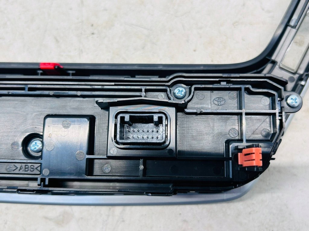 Corolla cross панель блок управления кондиционера воздуховод 55900-16530 Оригинал