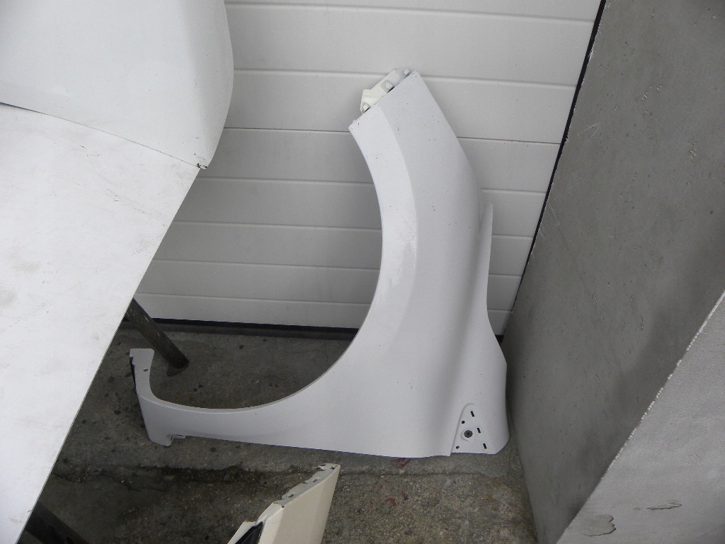 фото №7, Renault clio iv lift капот, лампы full-led ,бампер