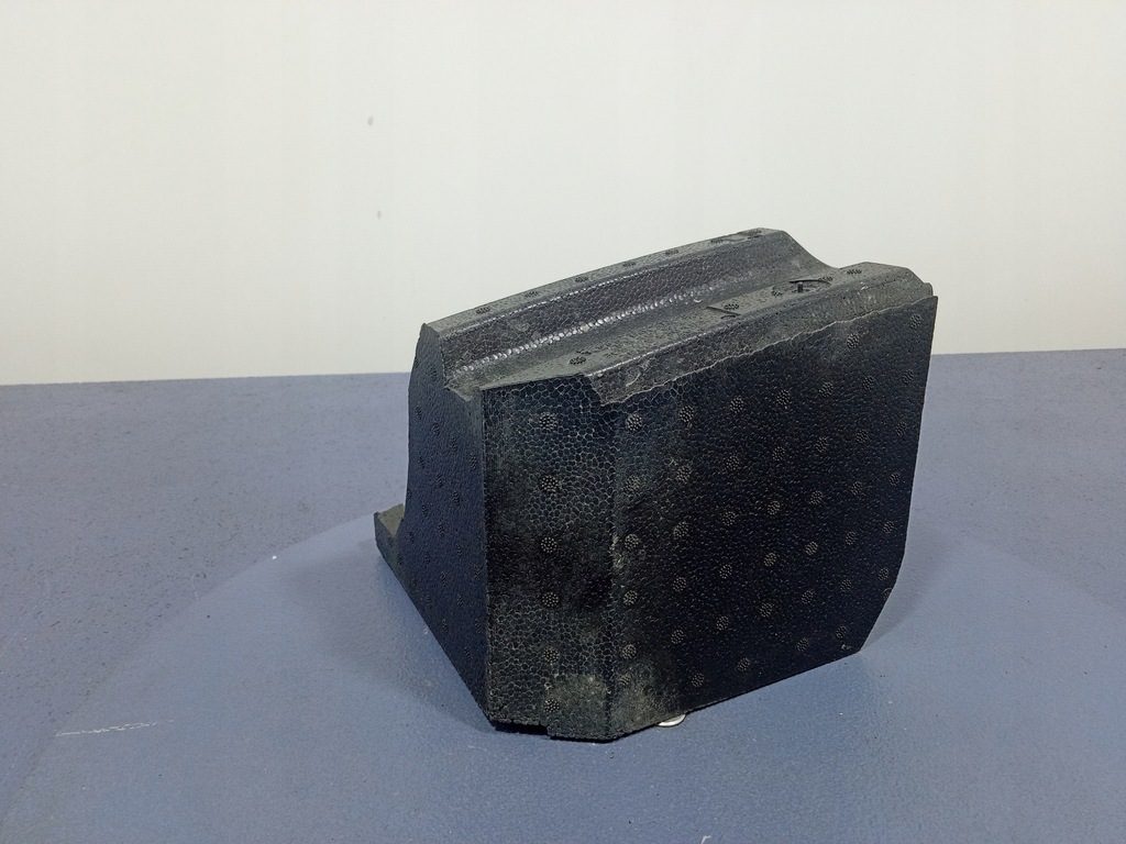 фото №6, Audi q8 rsq8 4m8 абсорбер бампера задняя левый 4m8807573