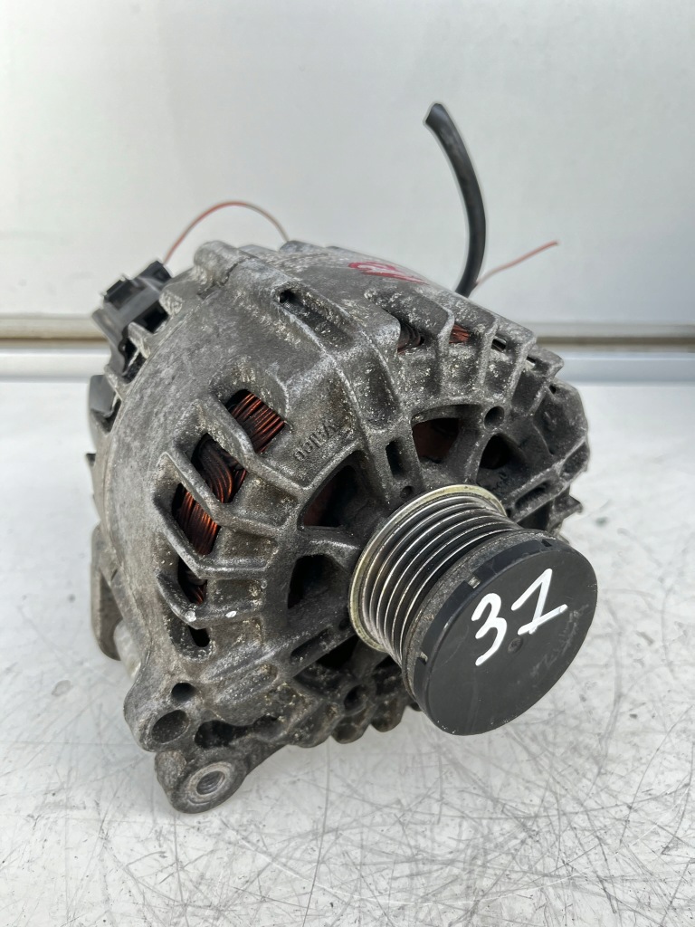 Купити Генератор vw audi seat skoda 03c903023t |nr31