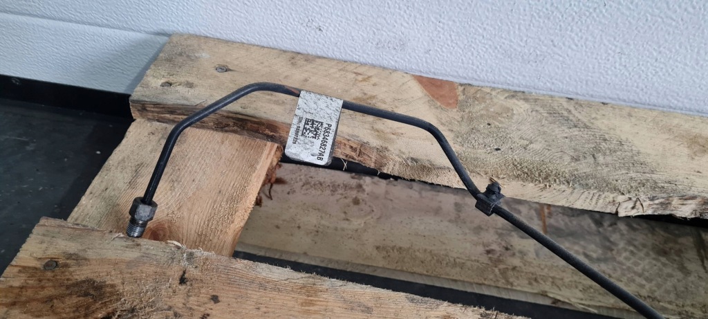 Jeep grand cherokee wl 2022 шланг гальмівний abs правий задні p68346827ab Зі Шроту