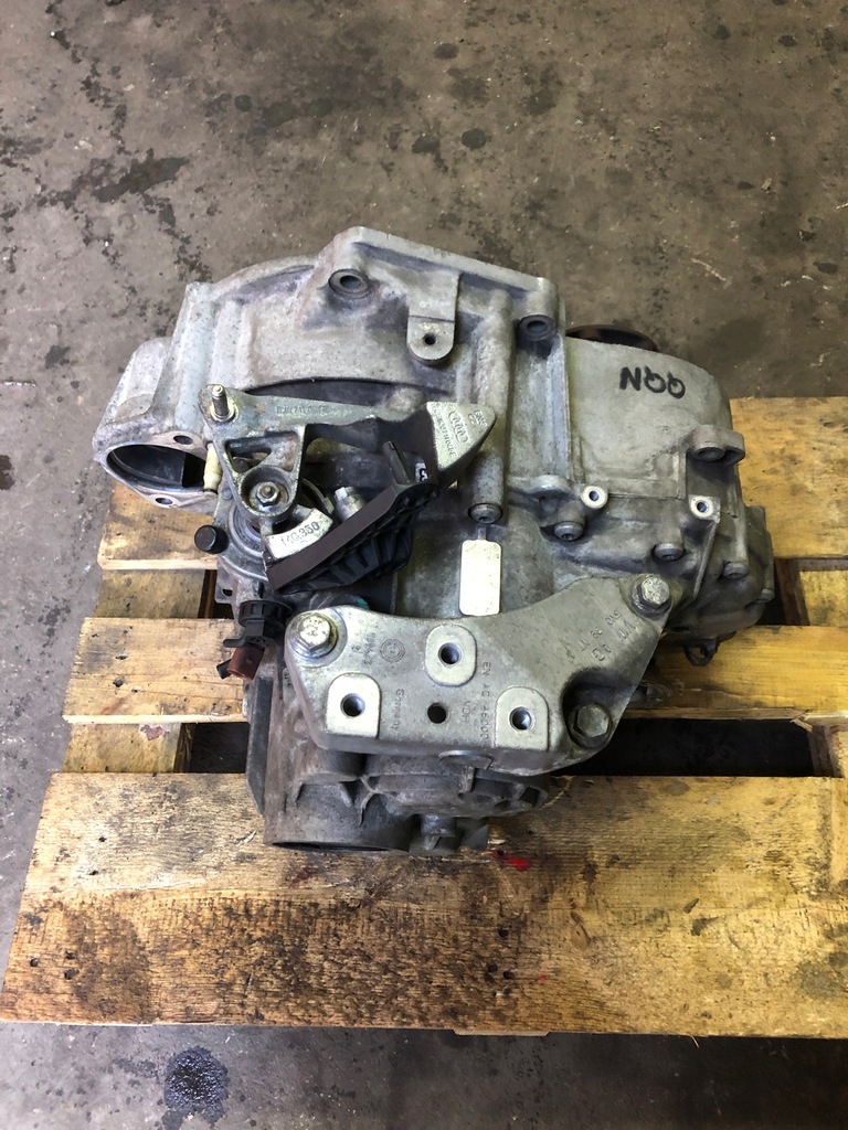 фото №6, Audi q3 8u vw tiguan 5n 2.0 tdi коробка передач передач qqn механическая коробка передач 6 передач
