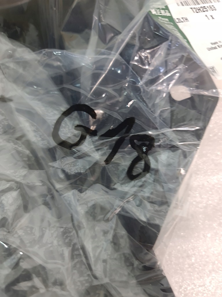 Jaguar xf x260 направляющая бампера правый перед jx63-17b930-a Оригинал