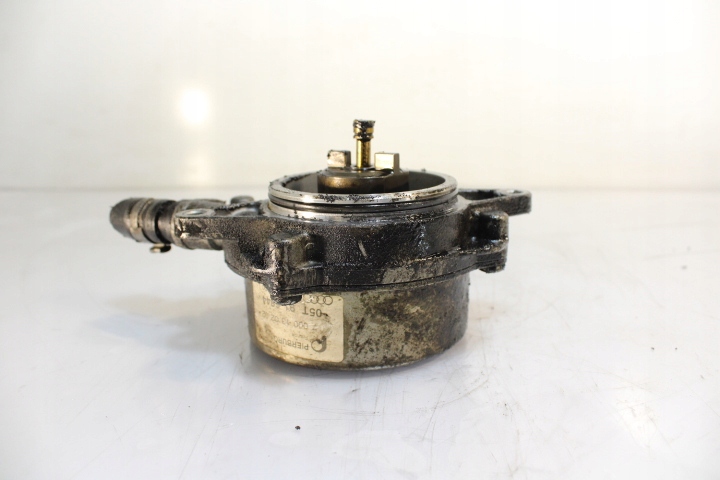 фото №6, Насос вакуум audi a8 d3 lift 3.0tdi