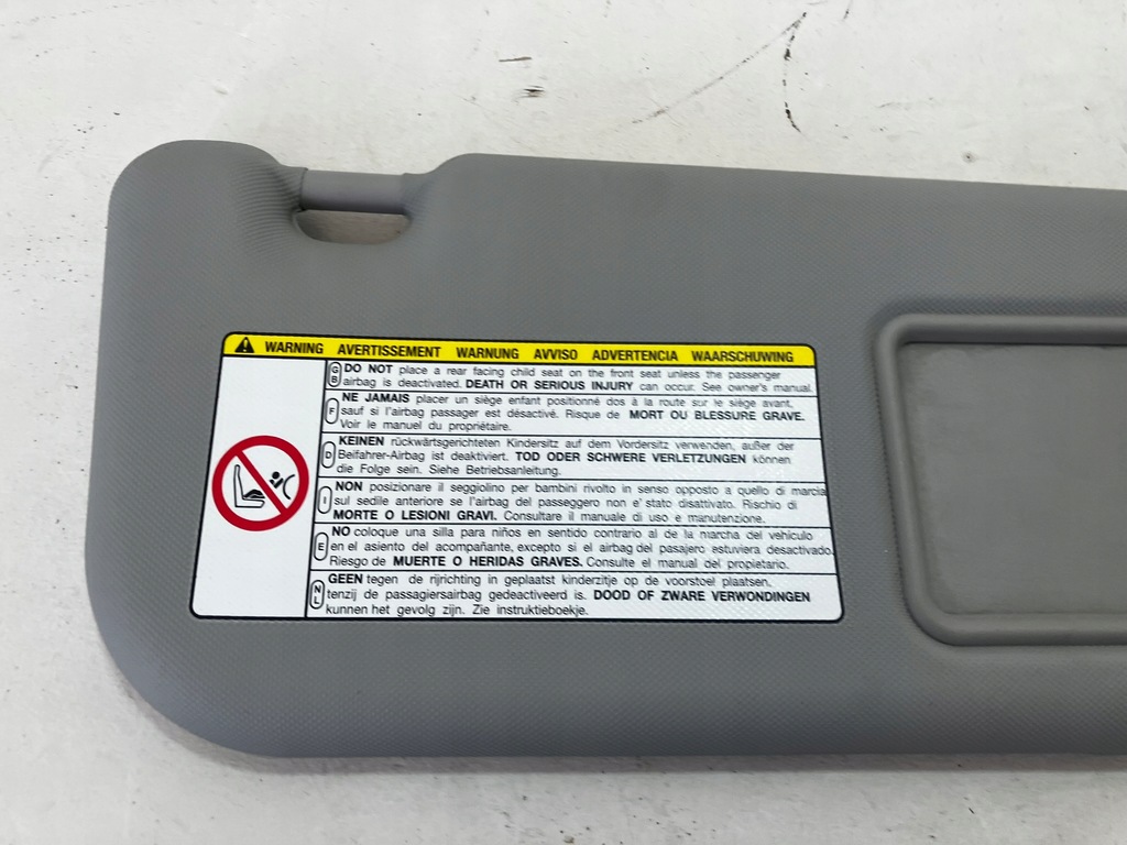 фото №6, Avensis t27 защита солнцезащитная серая правая