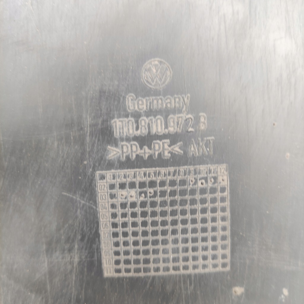 фото №5, Підкрилок праве задні vw touran i 1t0810972b