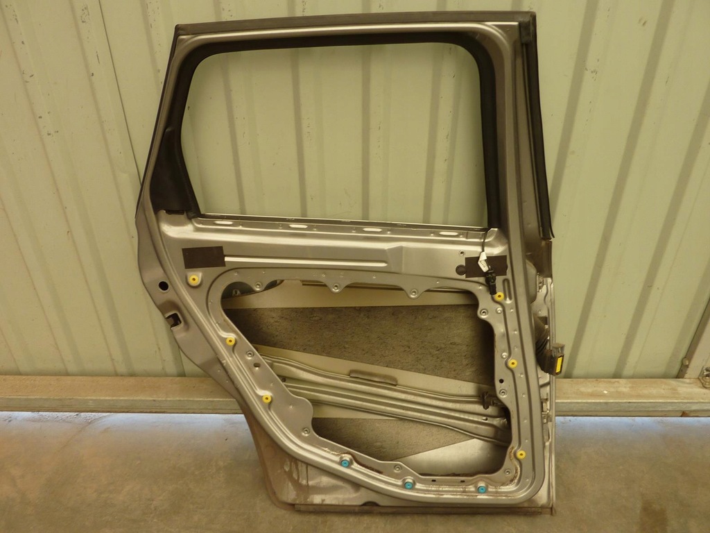 фото №11, Дверь alfa romeo 159 kombi левая задние kod 651