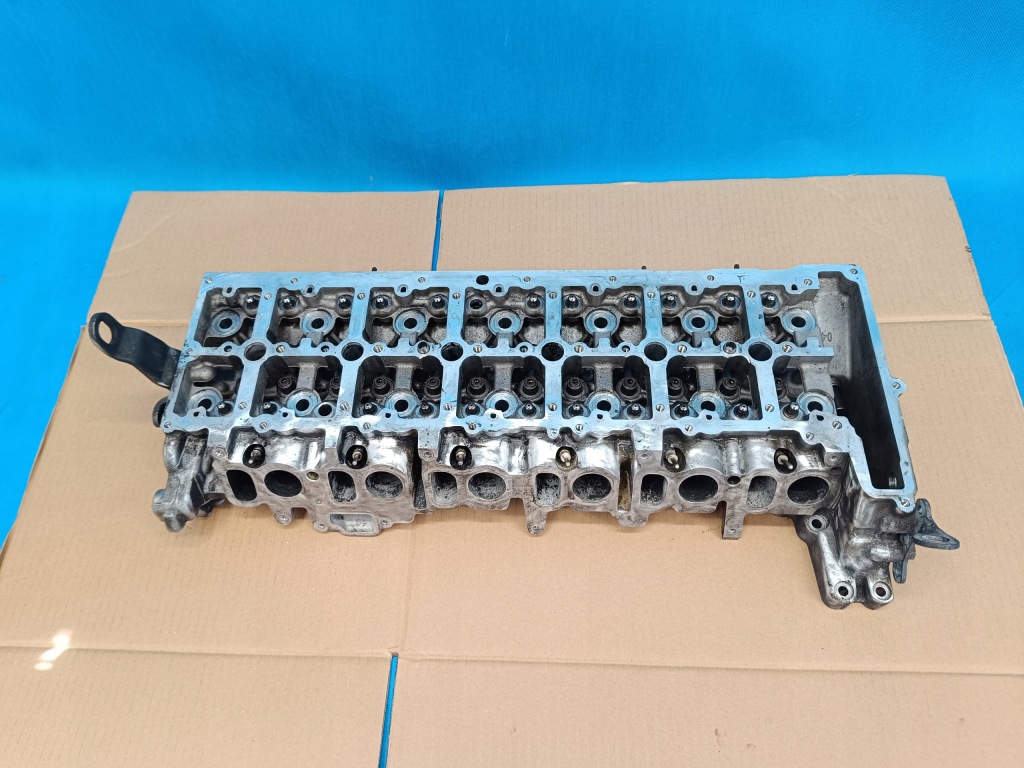 Купить Bmw x5 f15 2014 r xdrive 30 d 190kw головка 1112 7812927