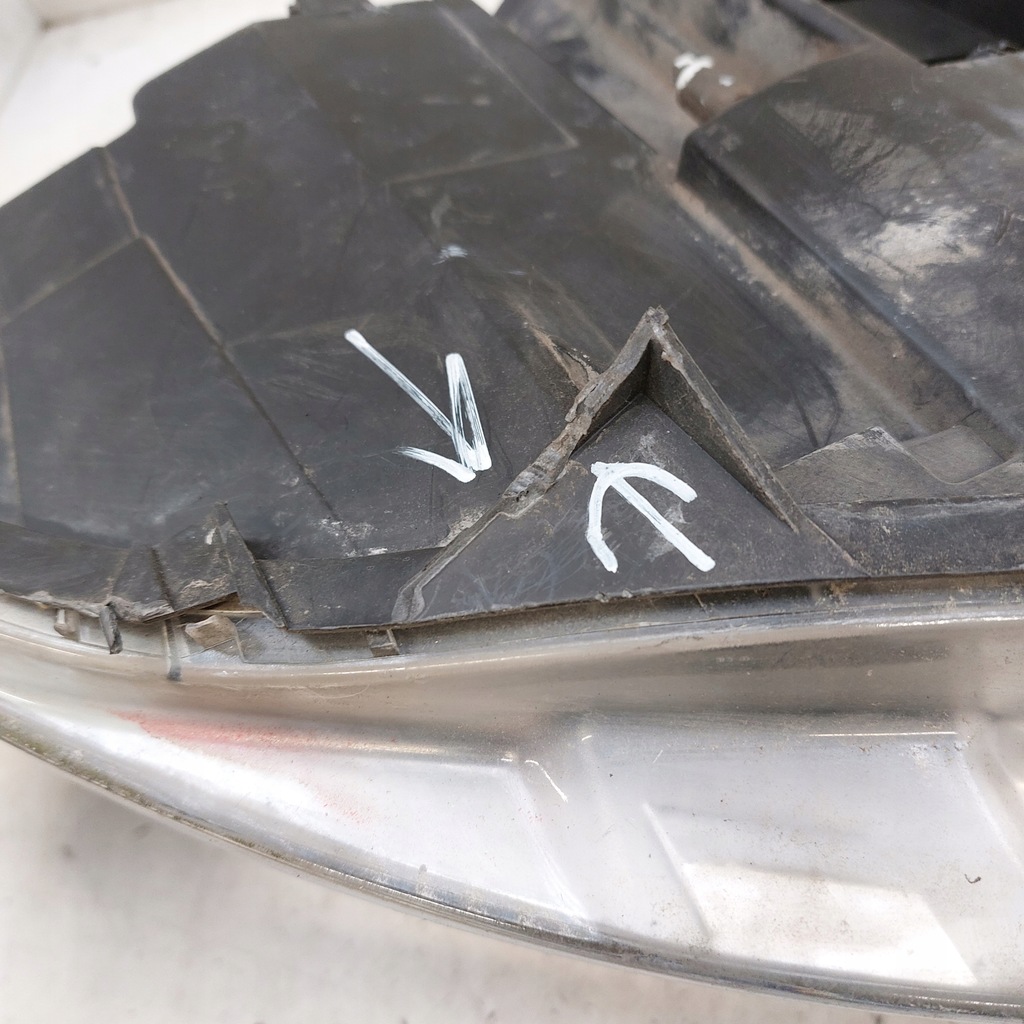 фото №10, Peugeot 807 лампа ксенон левая передняя 89006379 1494312080