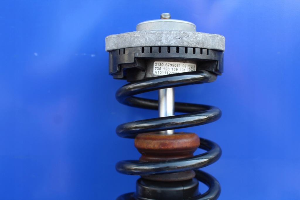 Амортизатор активний vdc передній перед правий оригінальний номер bmw f01 f02 730d 6796926 Київ