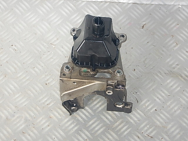 фото №1, Land rover discovery 3.0 iv кронштейн опора