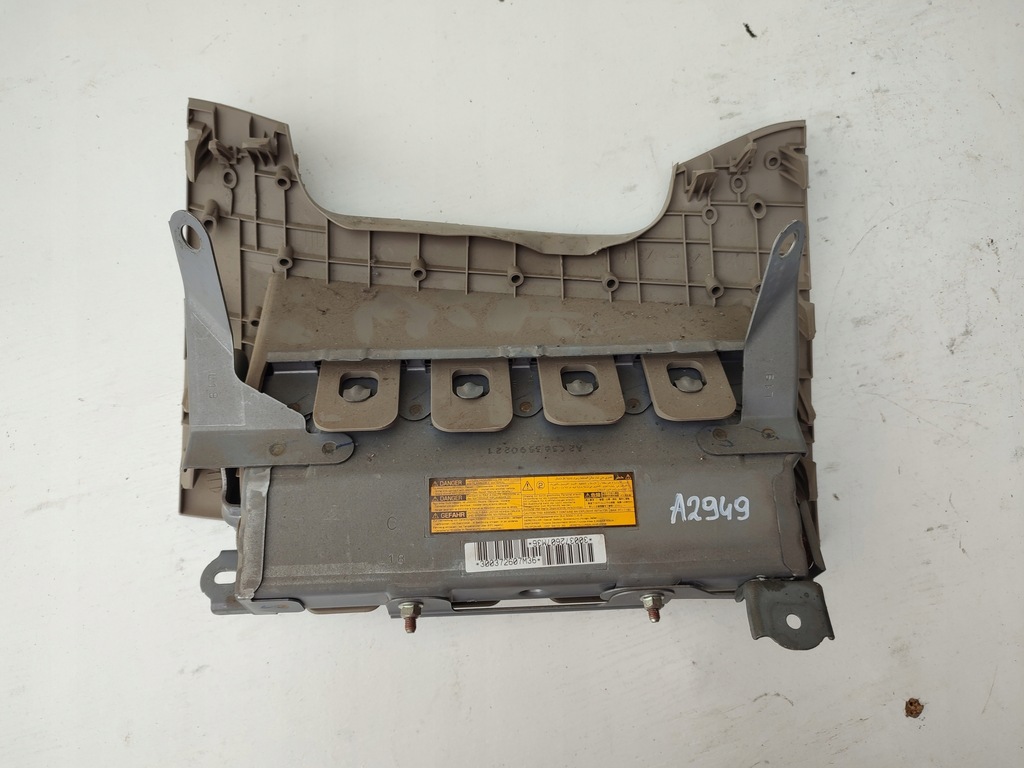 фото №5, Подушка колінна водія beż toyota rav4 iii europa