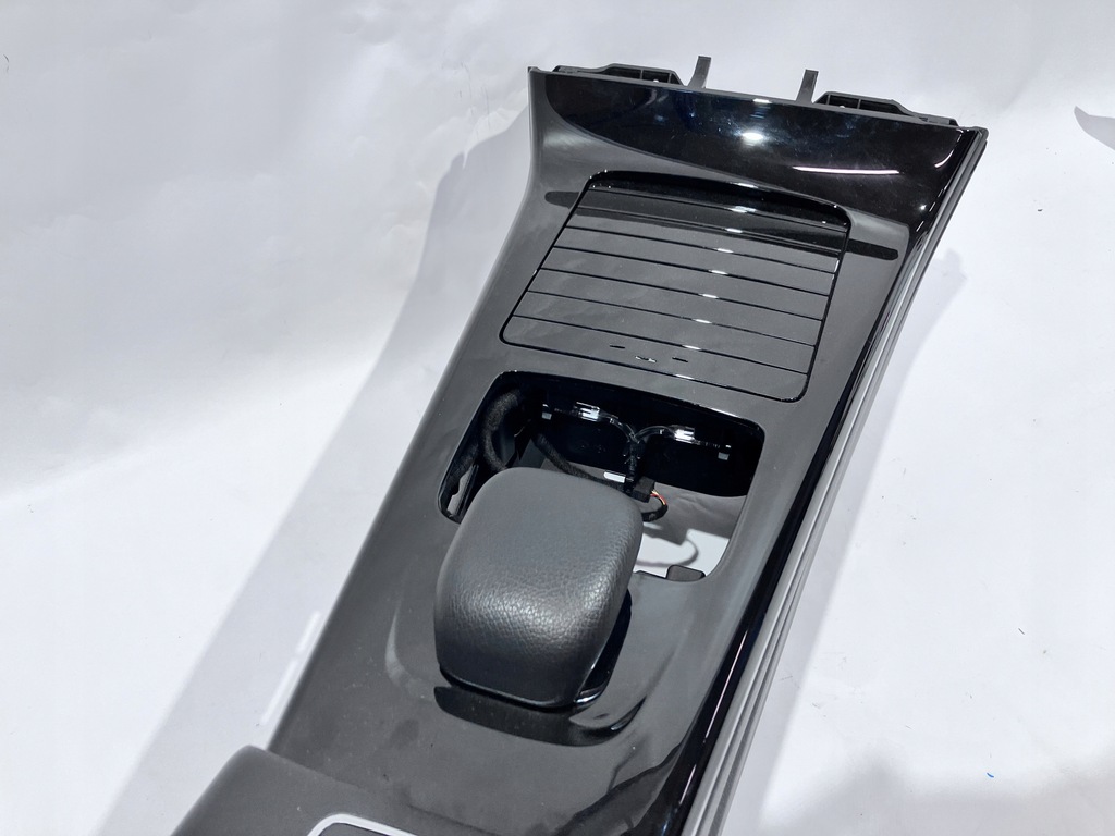 фото №5, Підлокітник тунель середній a klasa w177