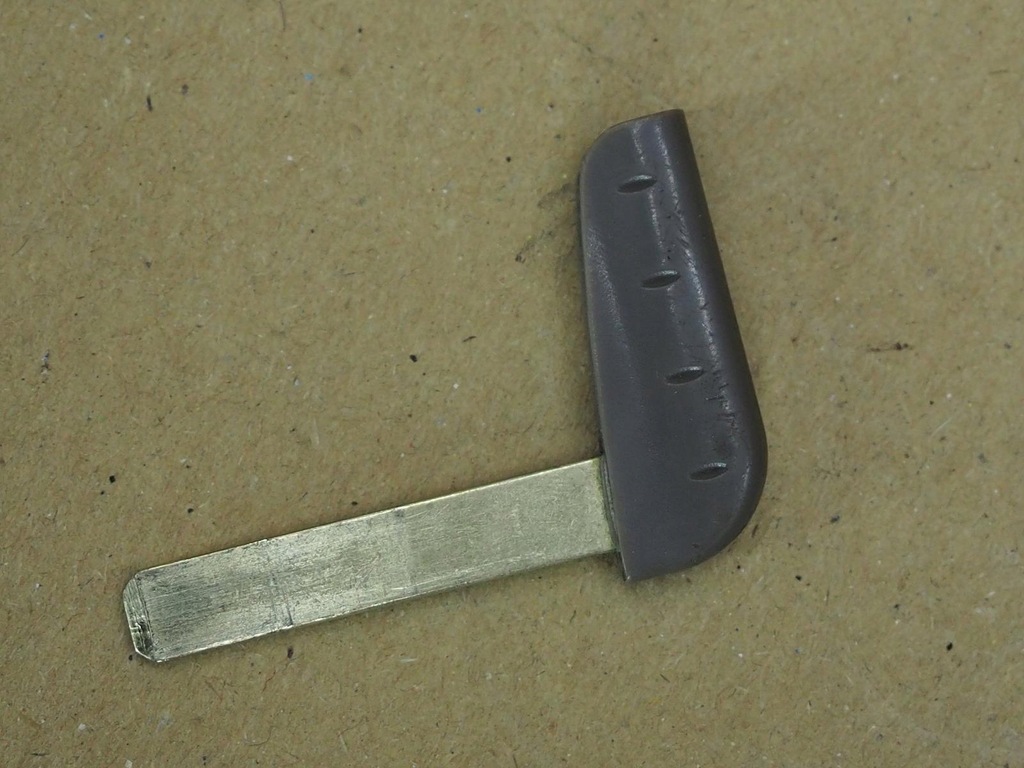 фото №13, Вкладка замка дверь водителя + ключ vel satis