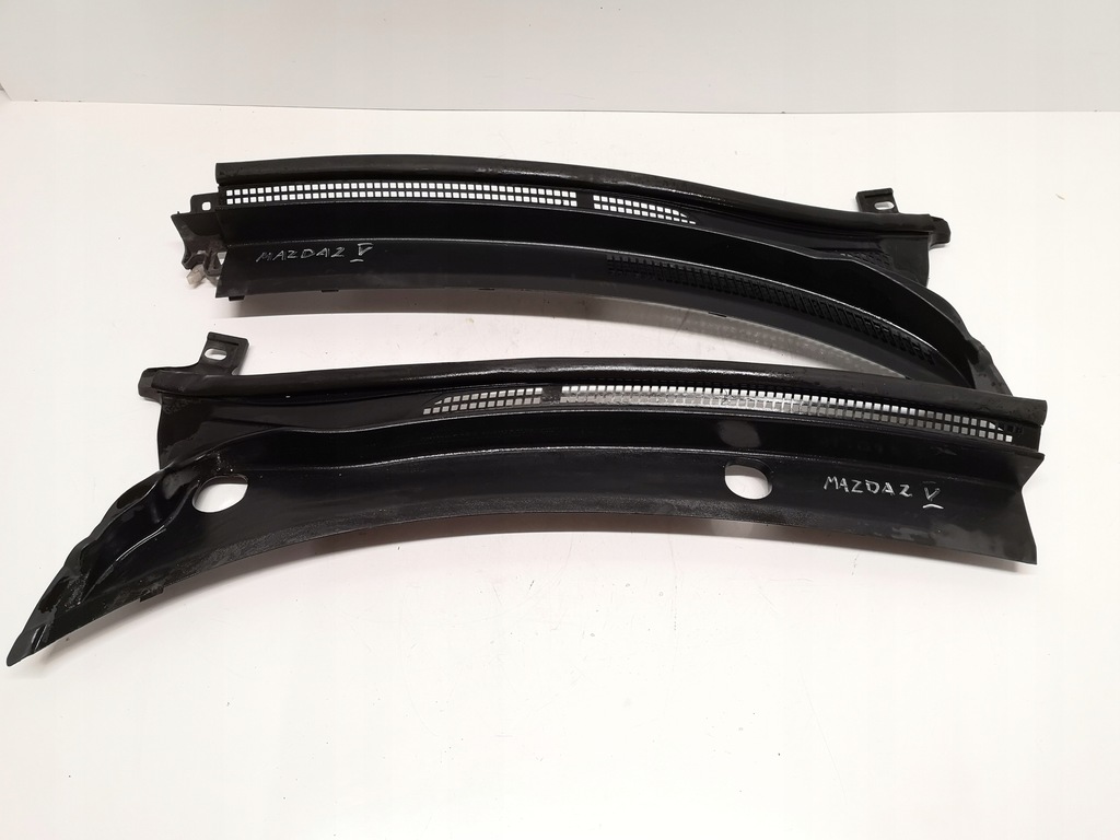 фото №1, Mazda 2 ii 02-07 жабо пластиковий