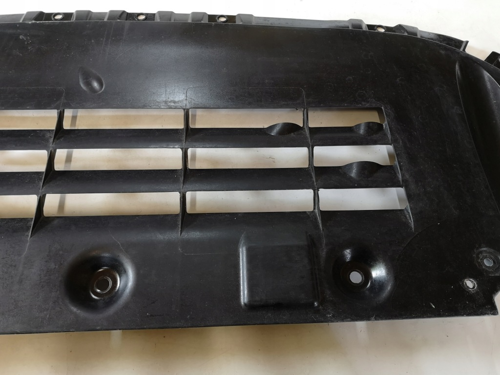 фото №14, Ferrari f12 berlinetta- плита защита pod бампер