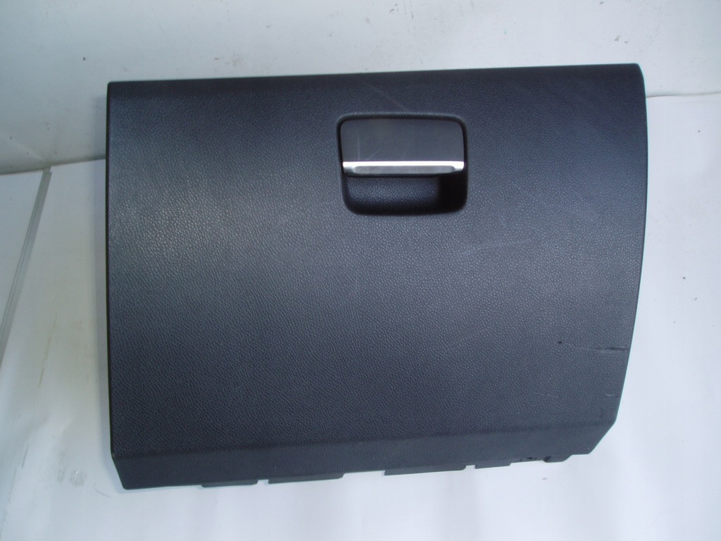 фото №1, Бардачок mercedes a klasa w176 europa