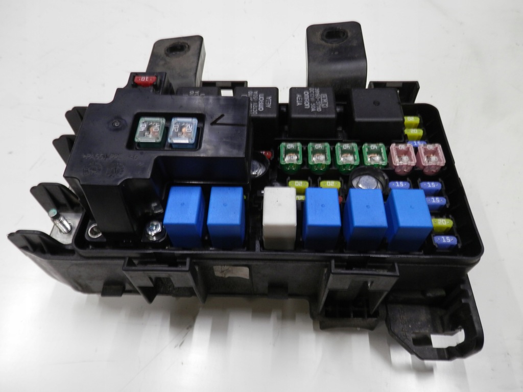 фото №6, Коробка предохранителей hyundai sonata v 2.4 b