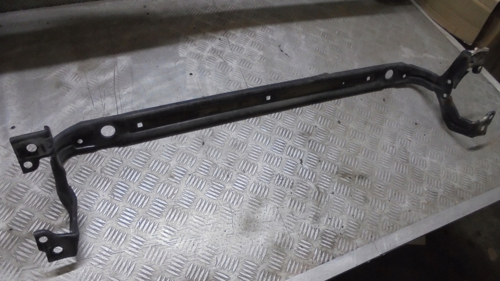 фото №1, Опора основание радиатора volvo v40 ii d2 2014