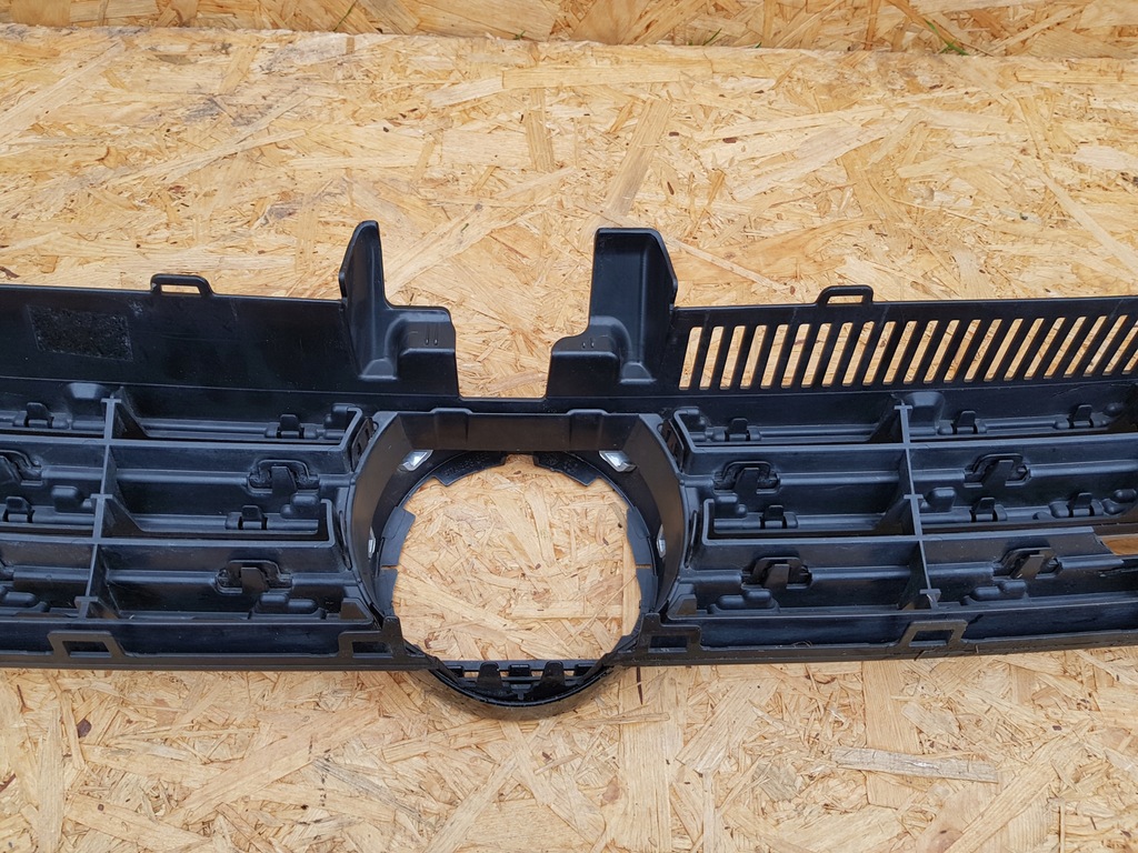 фото №13, Volkswagen touran 5ta 15- решітка радіатора решітка решітка радіатора бампера перед 5ta853653b