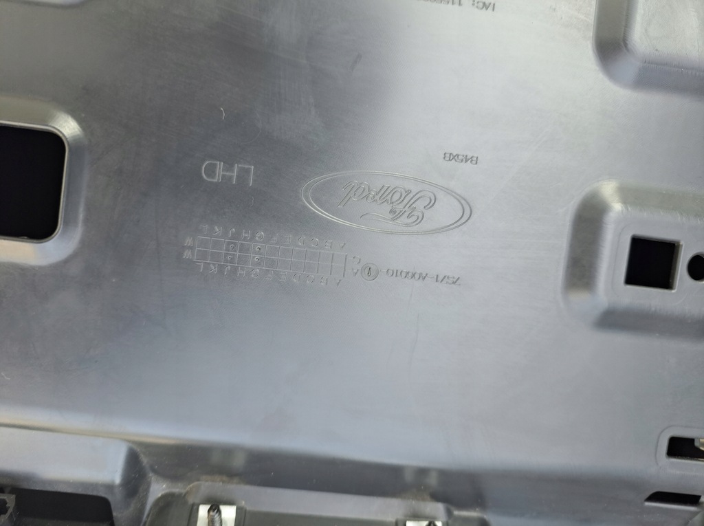 фото №7, Mondeo mk iv kombi бардачок пасажира 7s71-a06010-aj